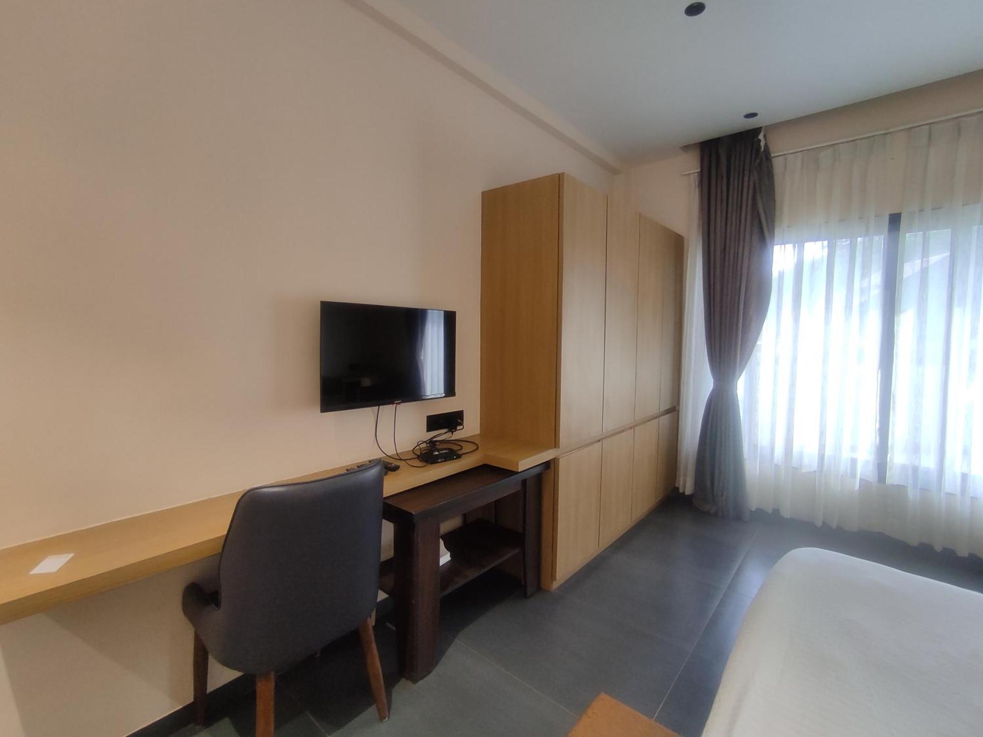 Vits Roccia Hill Resort And Adventure Park, Navapur Songadh Extérieur photo